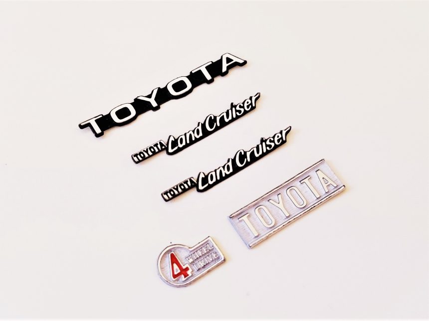Emblem Set 1:10 Scale Toyota Land Cruiser FJ40 Emblem Set - Scale Custom